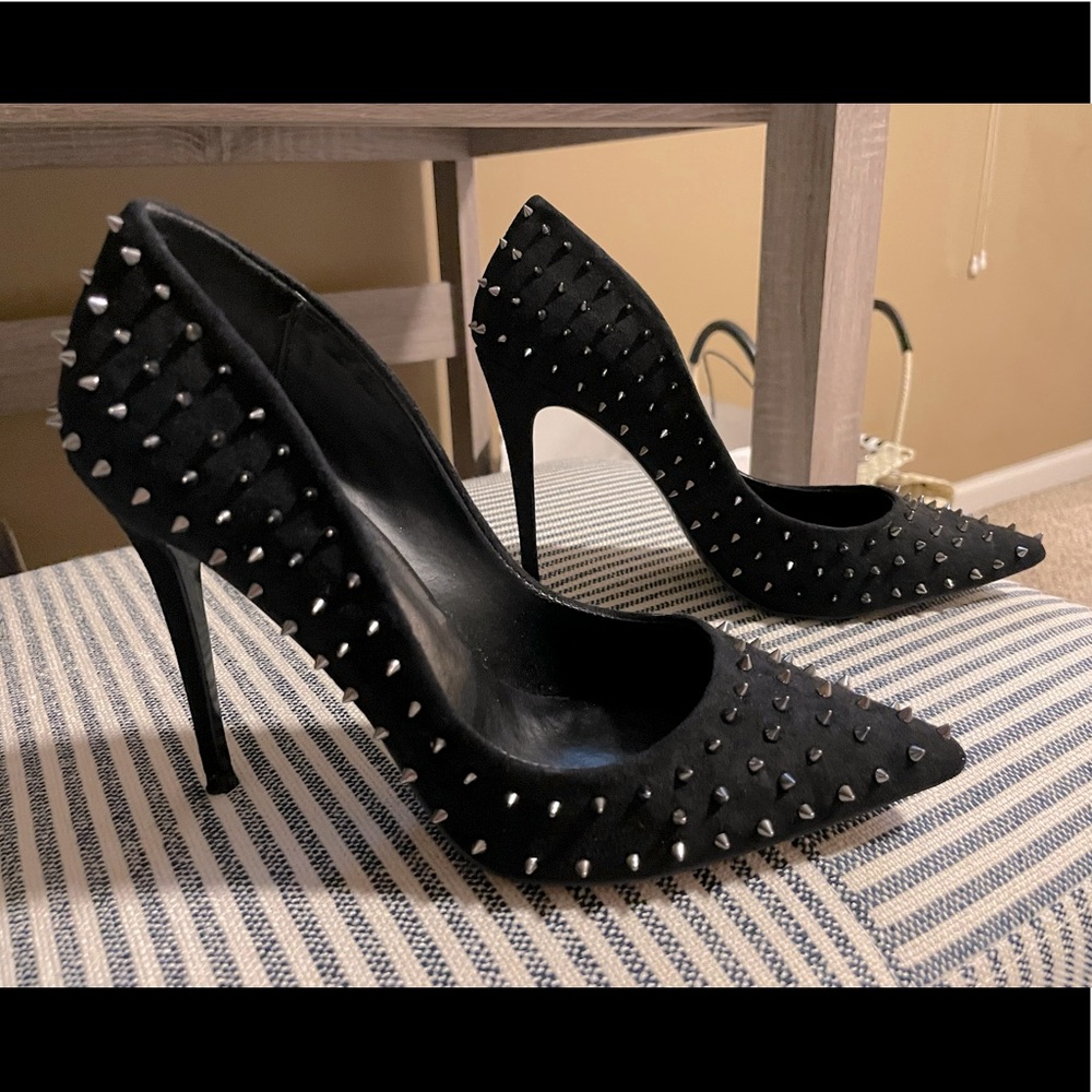 Steve Madden Daisie Black size 8